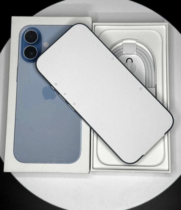 Nowy Smartfon Apple iPhone 17 256Gb Blue Gwarancja 1 rok Apple 12Ms