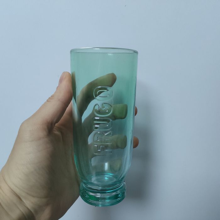 6 szklanek FRUGO