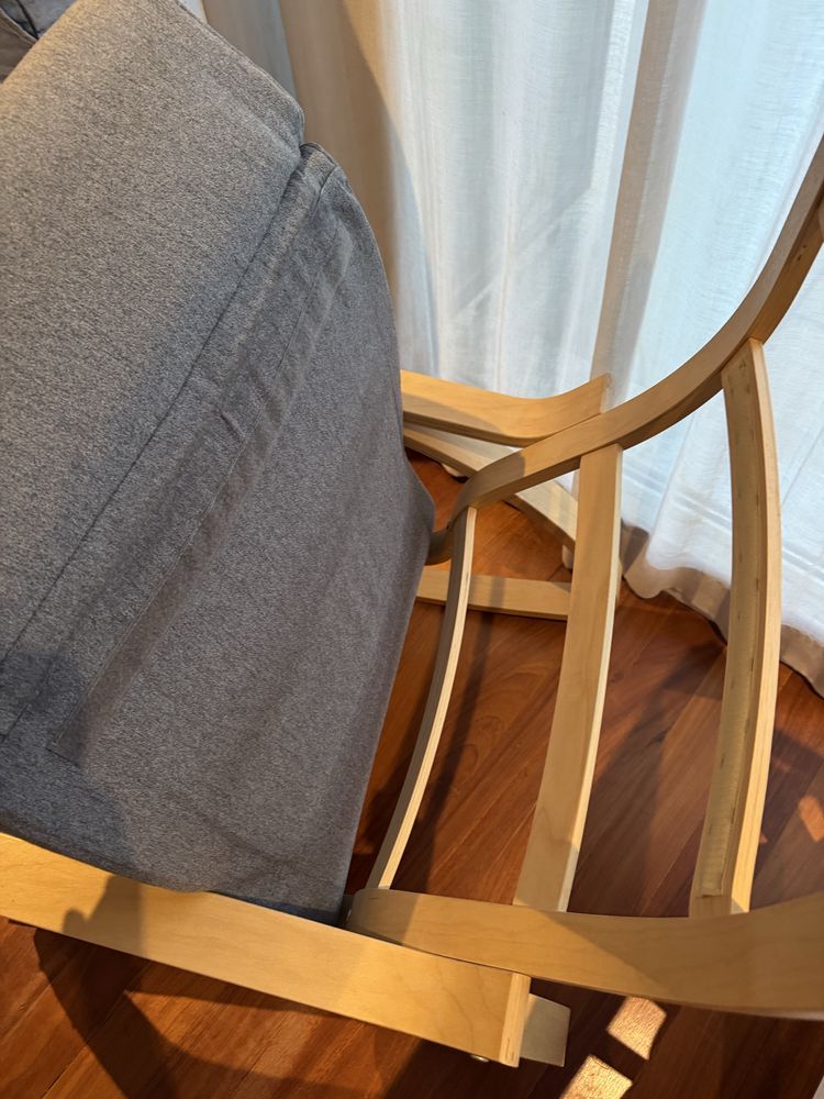 Cadeira baloiço IKEA Poang