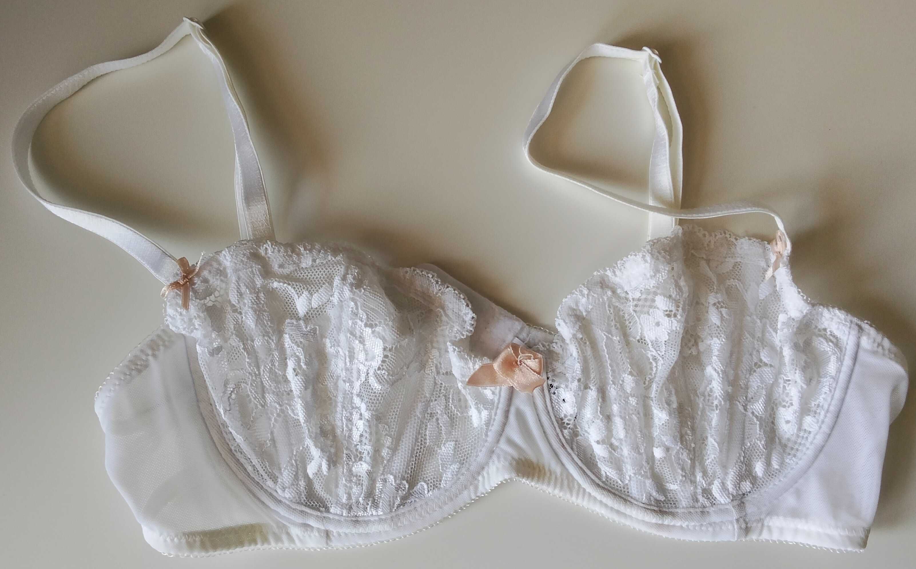 Бюстгалтер лівчик Білий ажурний мереживний Ann Summers 80B