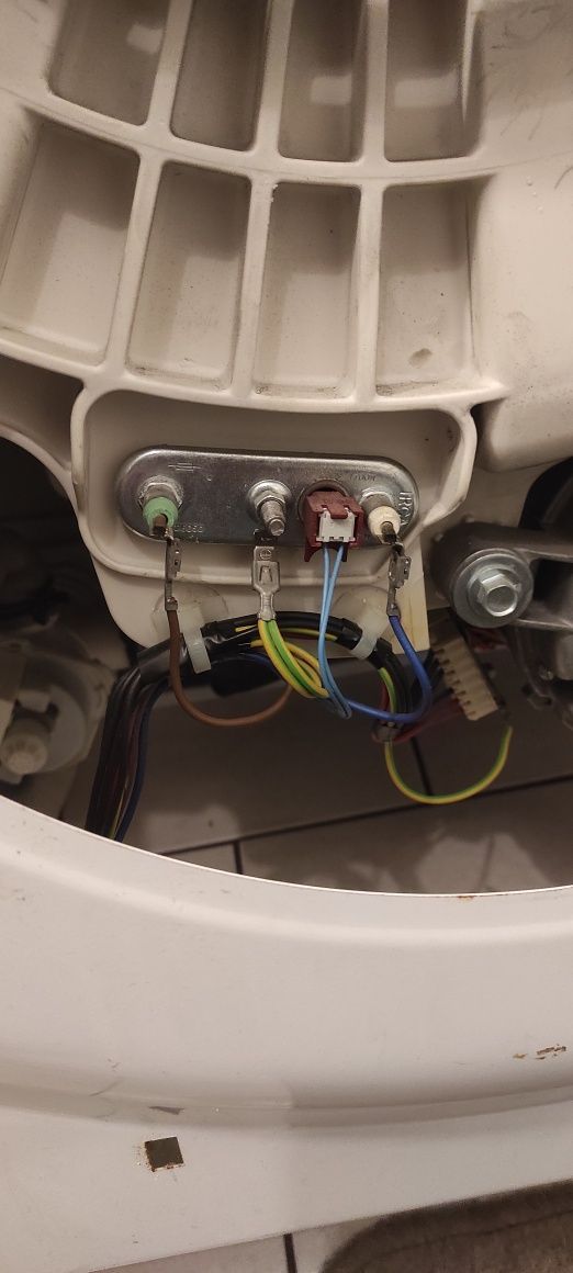 Części do pralki Indesit IWSD61051