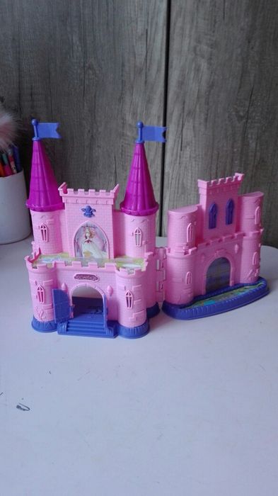 Zamek dla lalek