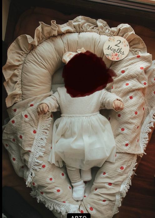 Kokon Niemowlęcy Beżowy Z Falbanką