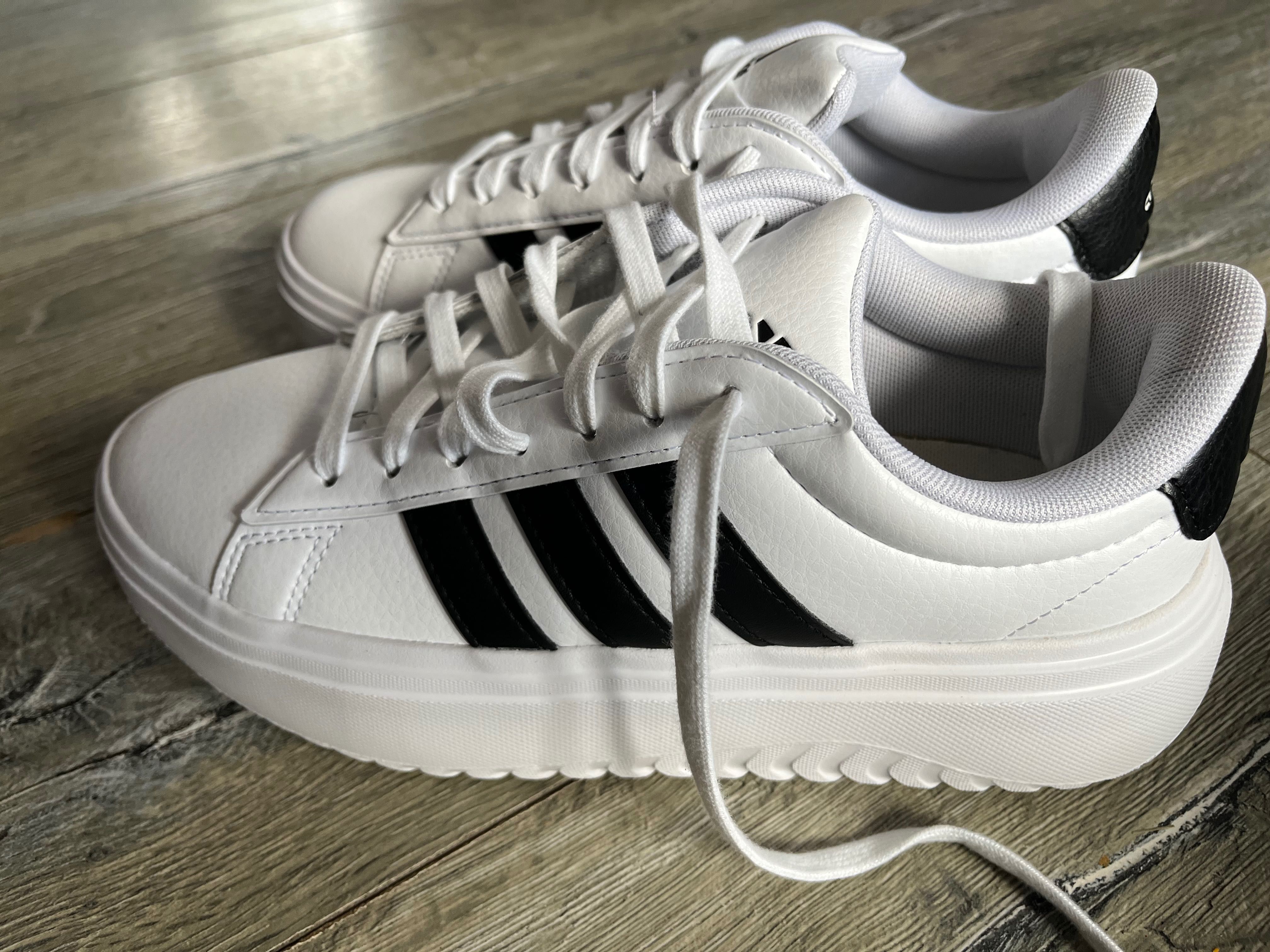 Nowe buty adidas na platformie
