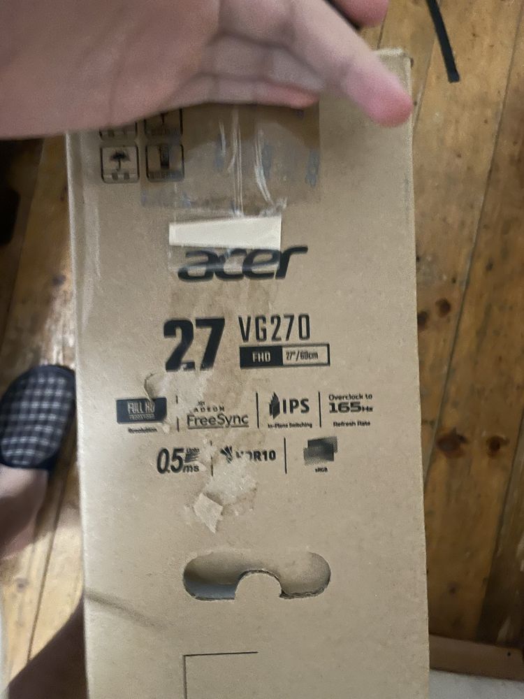 Продам монитор Acer(битый)