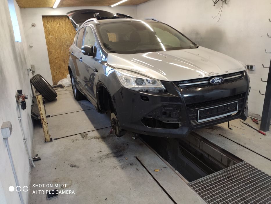 Kamera fartuch ćwiartka okular próg blacharstwo lakiernictwo