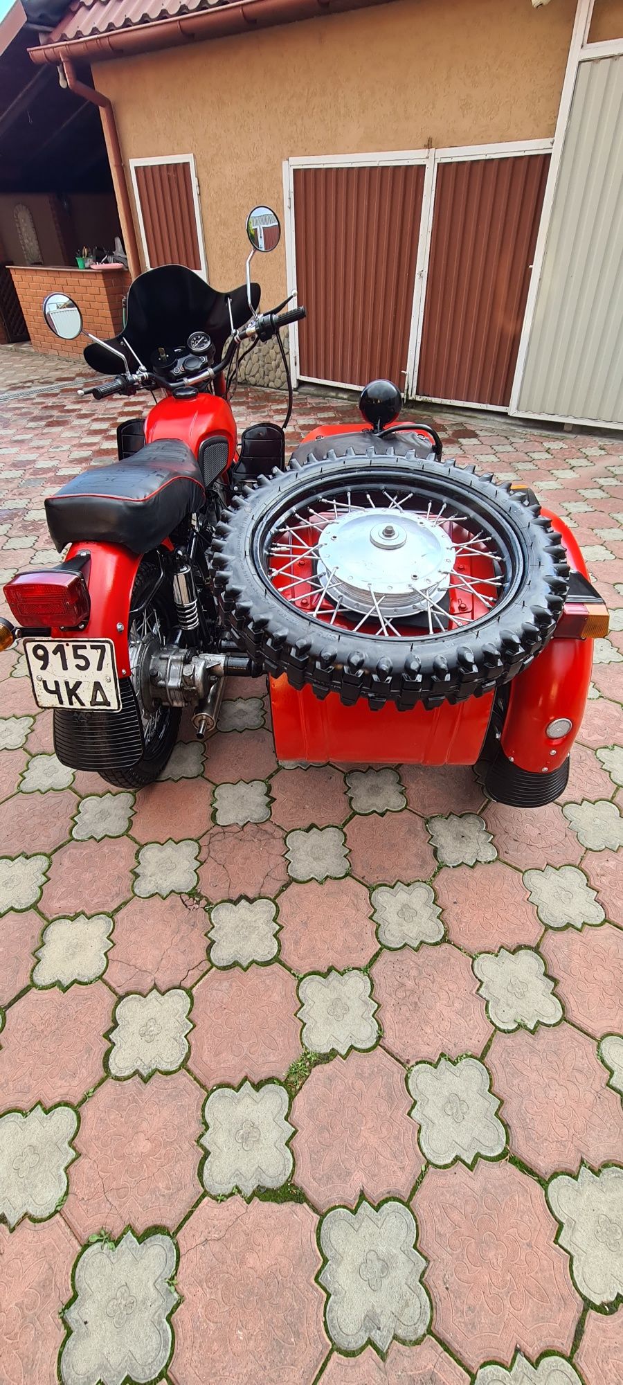 Мотоцикли ретро к750 -650.