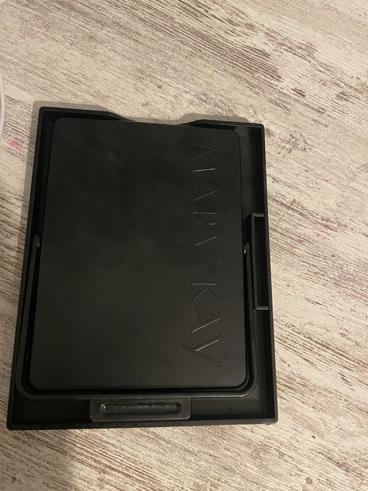 Kit Mary Kay usado – cremes, máscara e espelho em bom estado