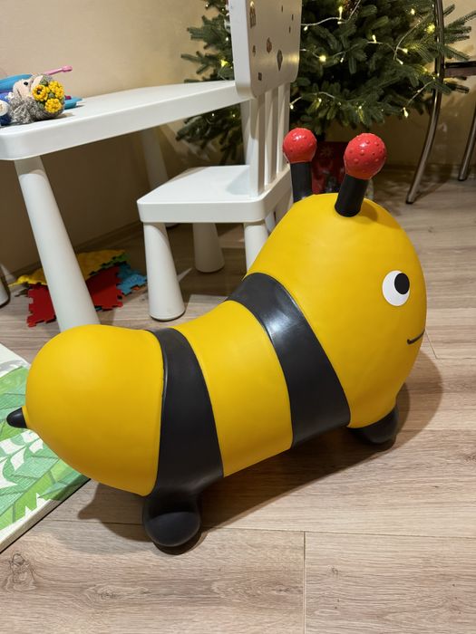 Battat бджілка стрибун