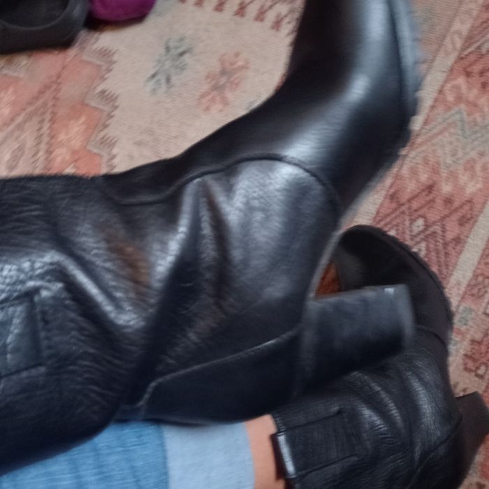 Botas robustas de qualidade _- Marca Glória Ortiz