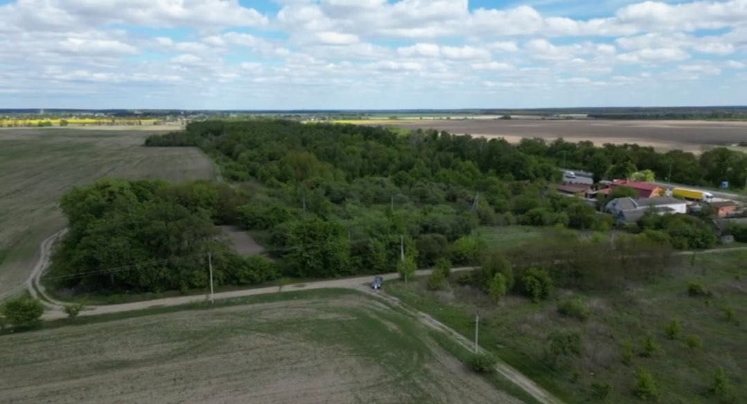 Земельна ділянка під Києвом
