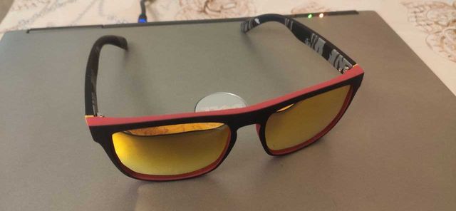 солнцезащитные очки с поляризацией