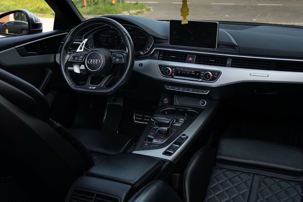 Wynajem AUDI S5 CABRIO Wypożyczalnia aut sportowych KABRIOLET zgl
