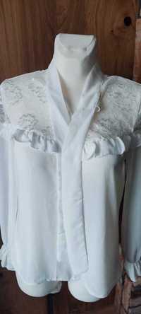 Elegancka bluzka ecru damska długie rekawy wiązanie na szyi z koronką