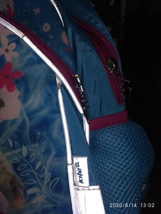 Рюкзак школьный KITE б/у состояние хорошее.