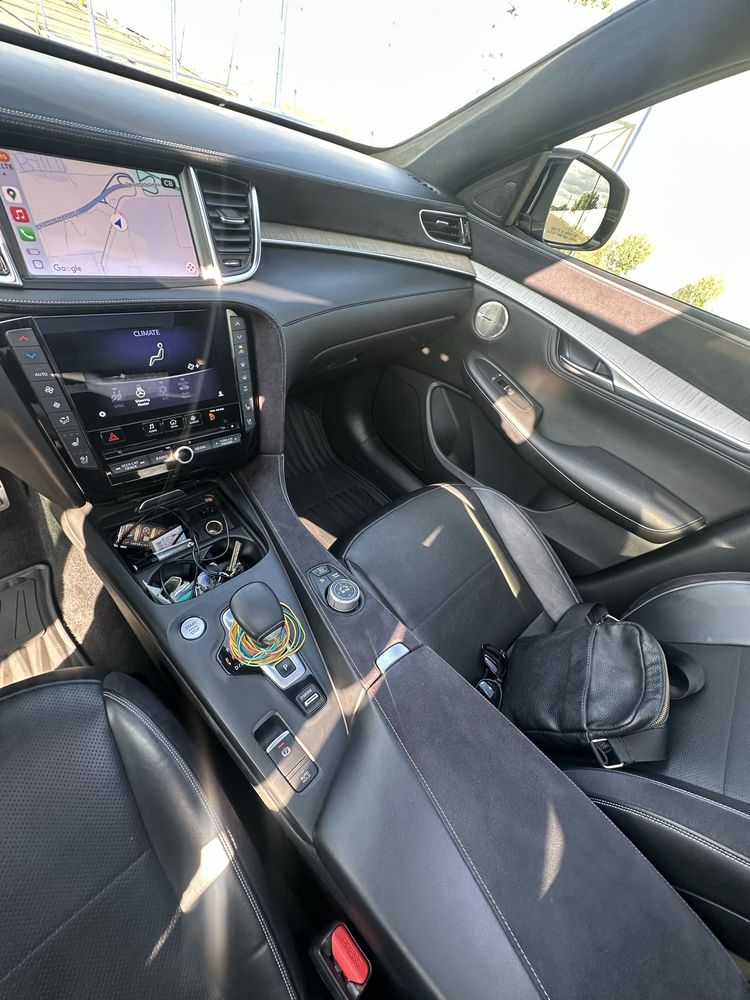 Продам Infinity Qx 50 2018 року в максимальній комплектаціі