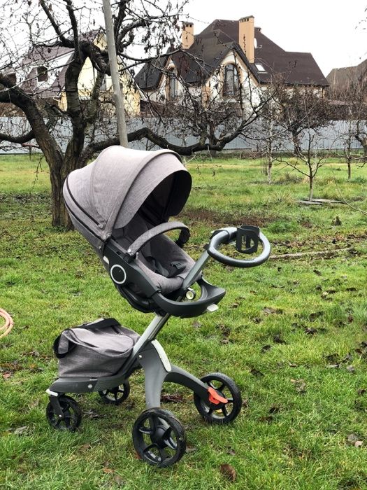 Коляска Stokke Xplory V6 2 в 1