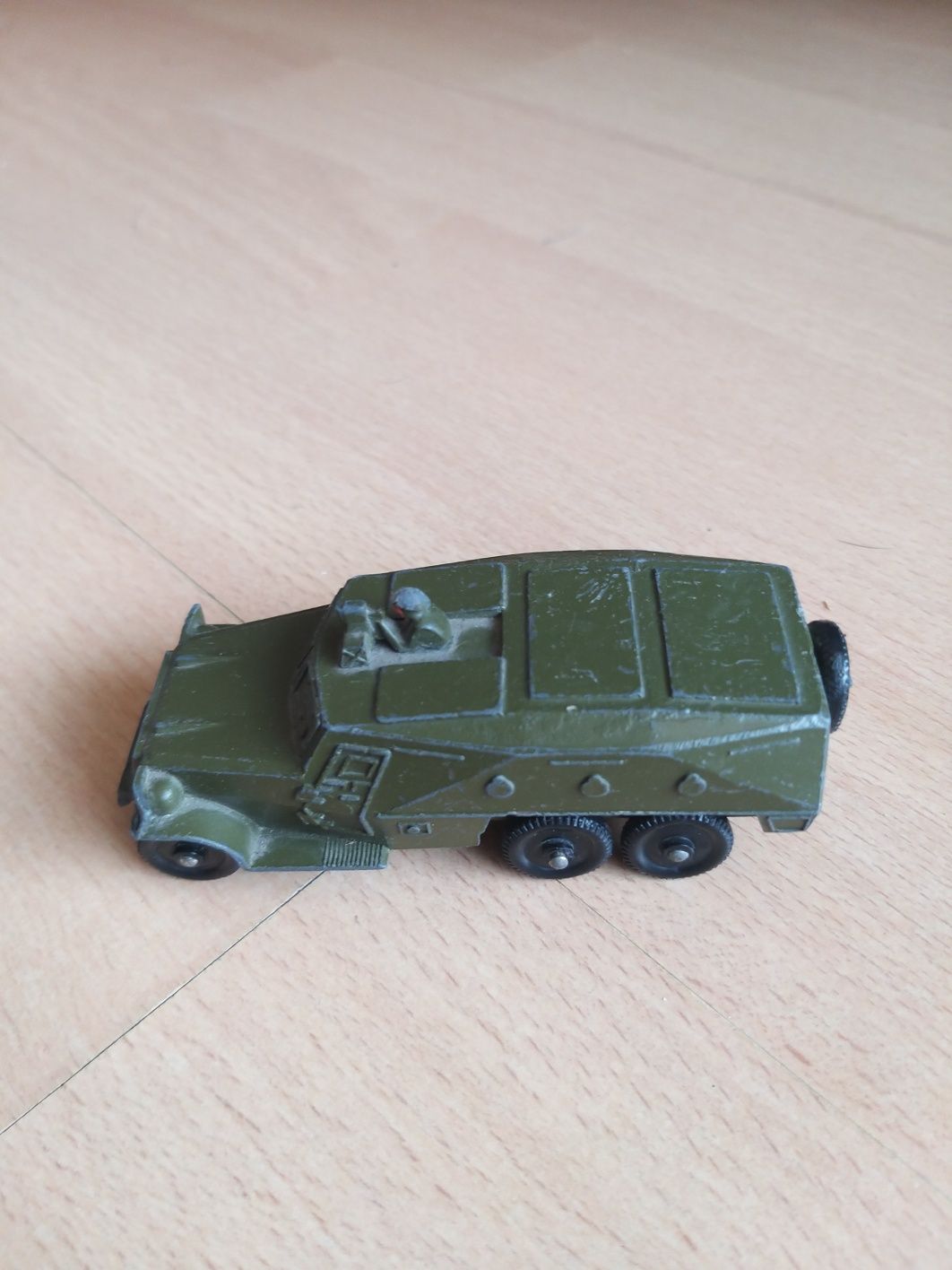 Zestaw kolekcjonerski pojazdów wojskowych