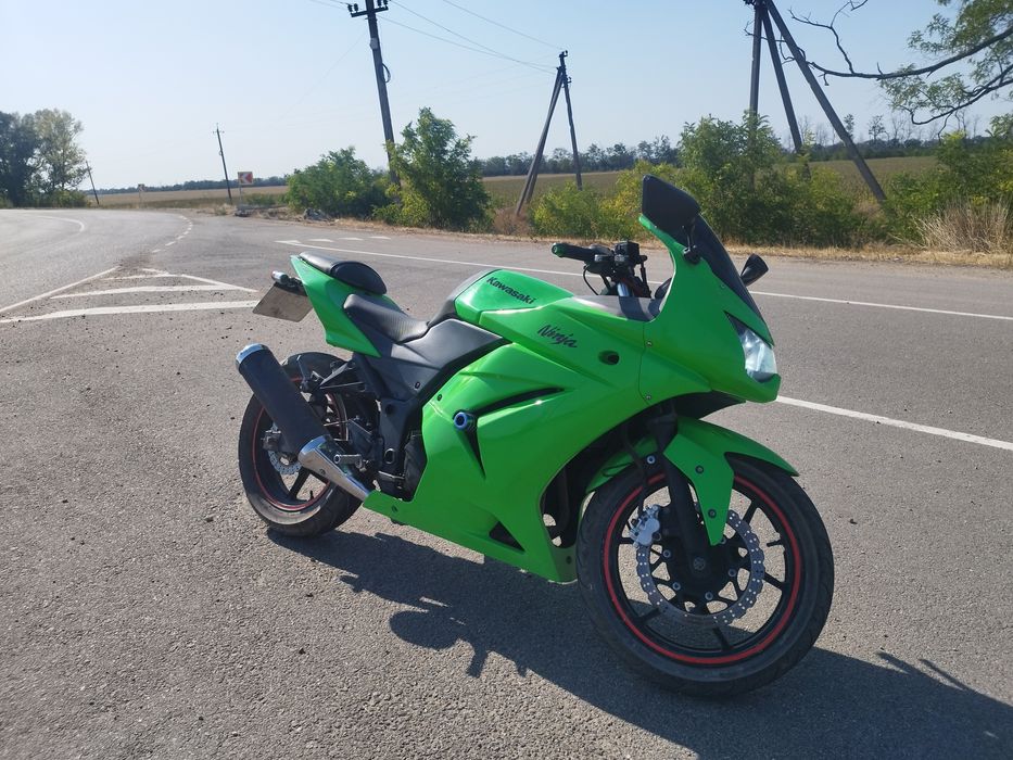 Продам Kawasaki ninja 250