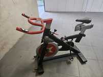 bicicleta de ciclismo indoor Schwinn IC Elite.
