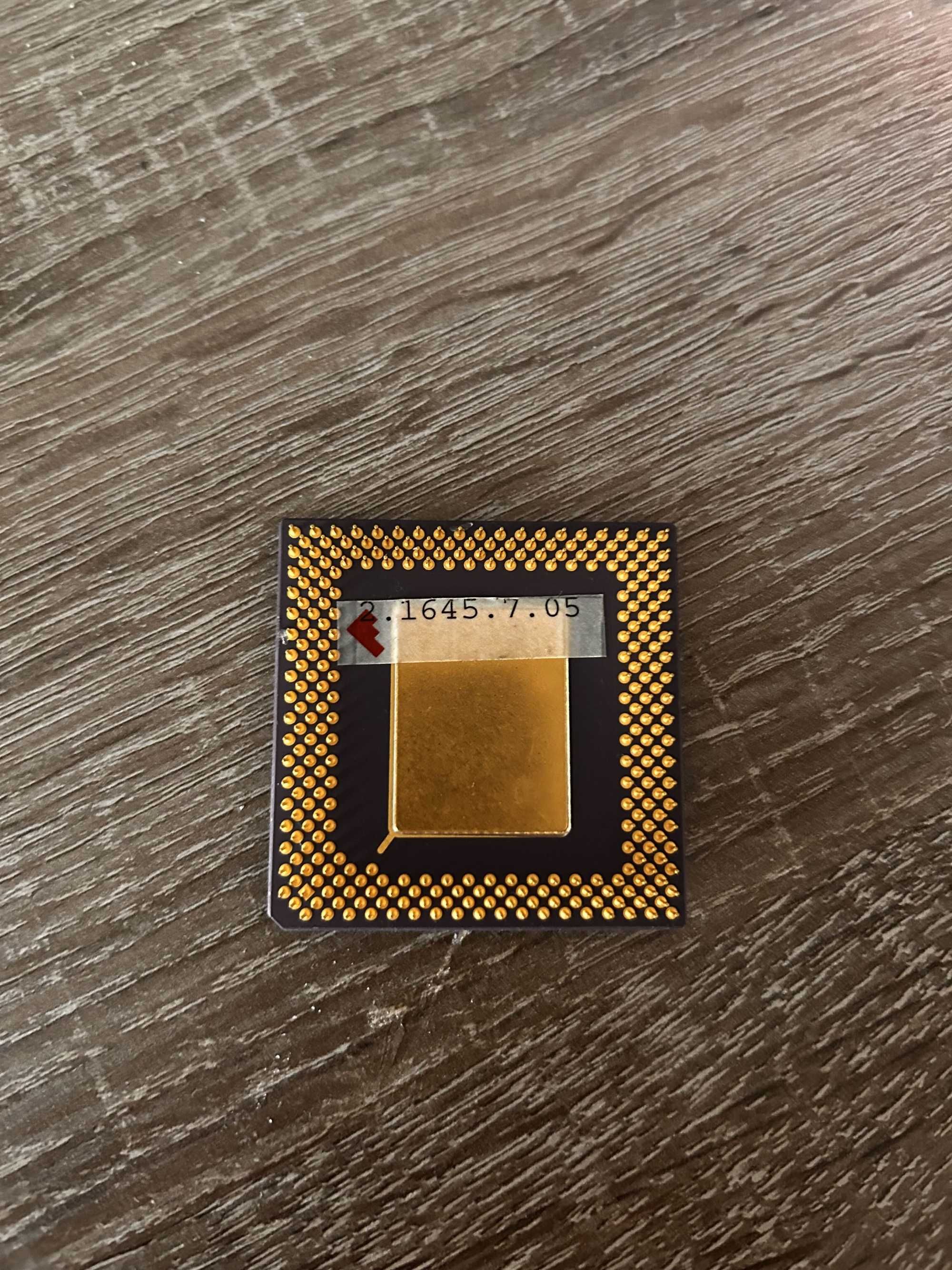 AMD-K5 PR166ABR Antyczny pozłacany procesor