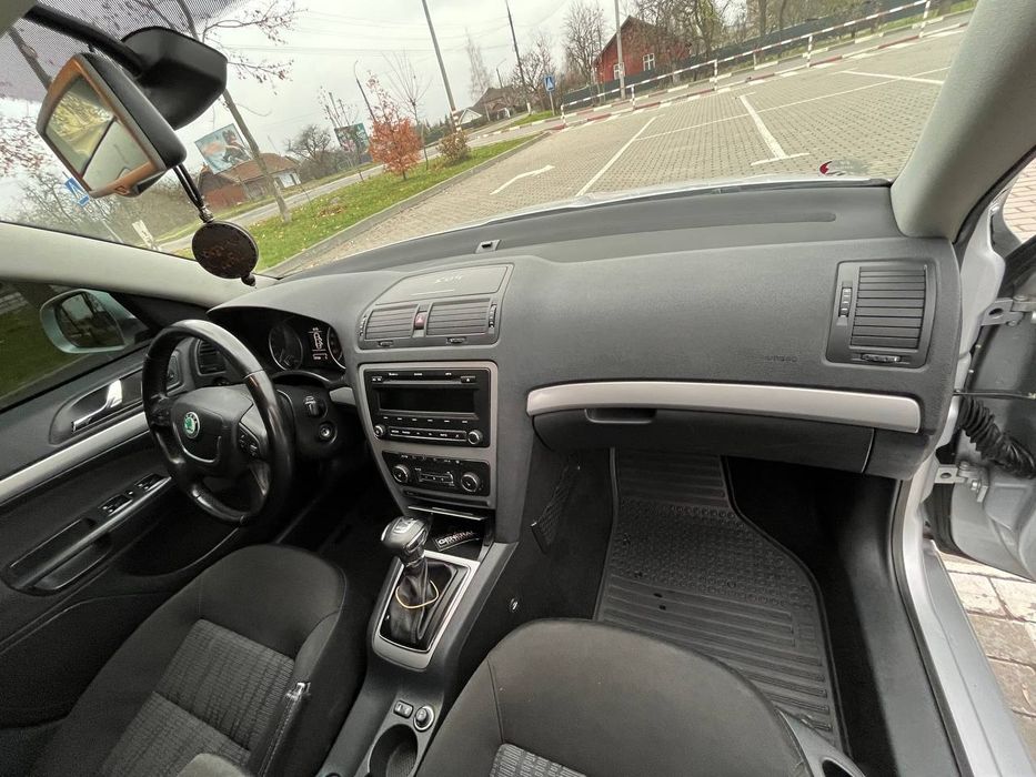 Skoda Octavia A 5 ТОРГ БІЛЯ АВТО
