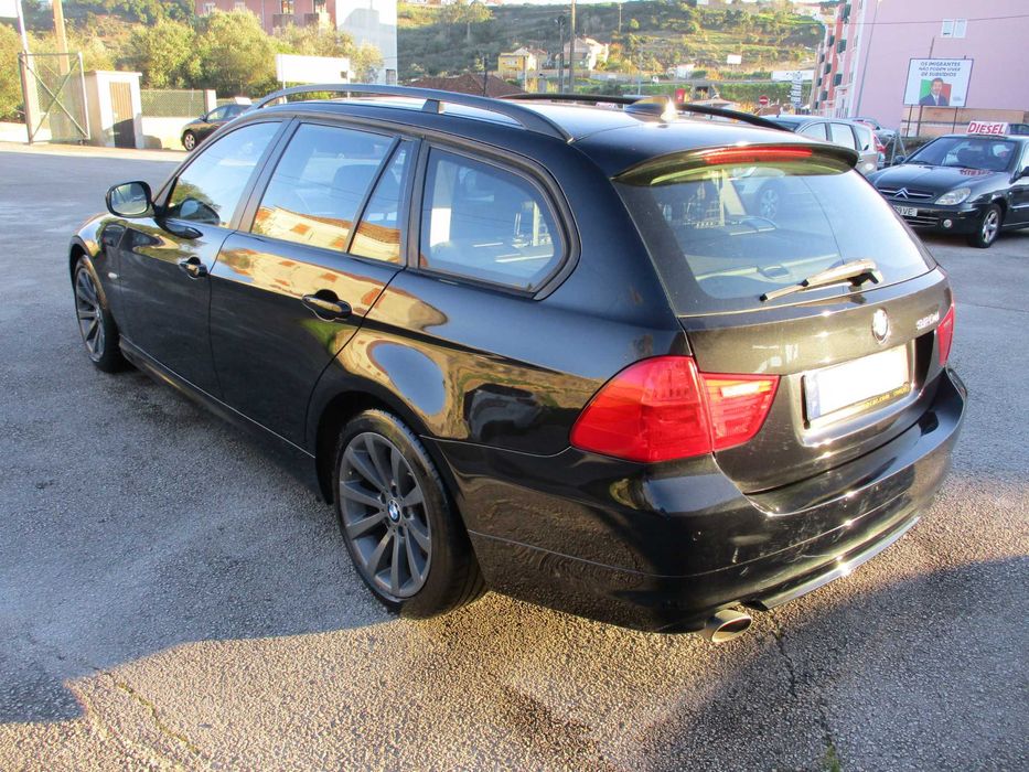BMW 320 D TOURING NACIONAL TETO ABRIR PANORAMICO REVISAO E GARANTIA