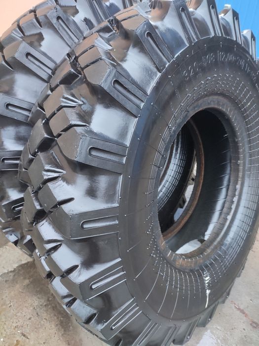 Шины зил 131 (12 -00-20)  320-508 Модель М- 93  пр -во СССР новая