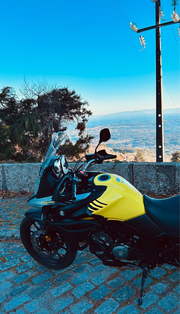 Vendo V Strom 650 cc