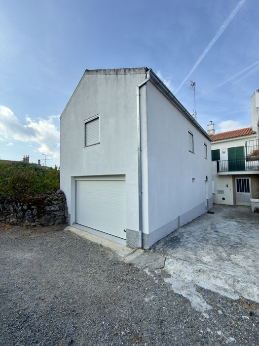 Casa T3 com garagem