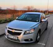 Chevrolet Cruze 1.6 LS benzyna 113 KM 2009r 178 tys. km. + komplet kół