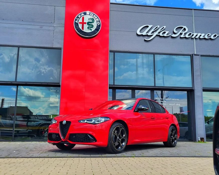 Alfa Romeo Giulia Alfa Romeo Giulia Intensa
