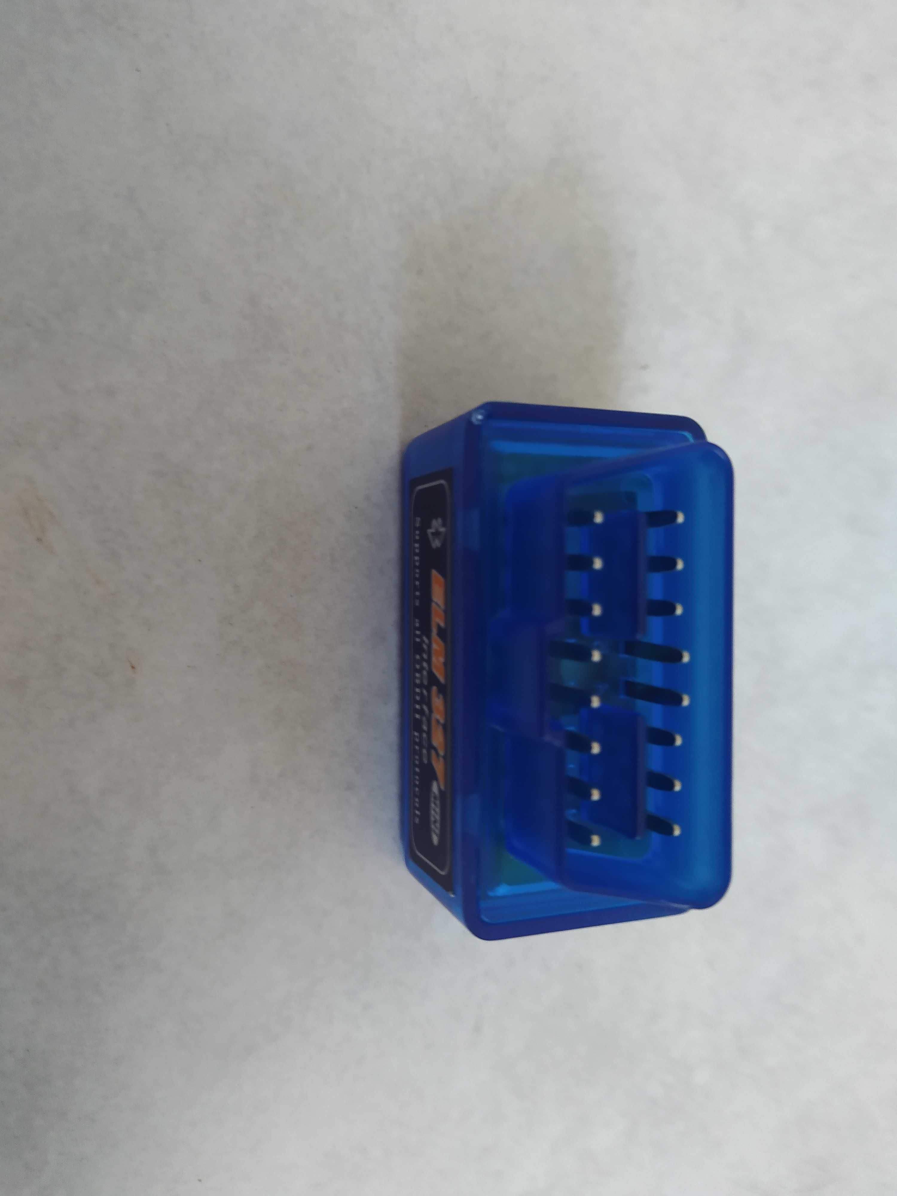 Interfejs ELM 327 Bluetooth MINI BT OBD2 kasowanie błędów smartfonem