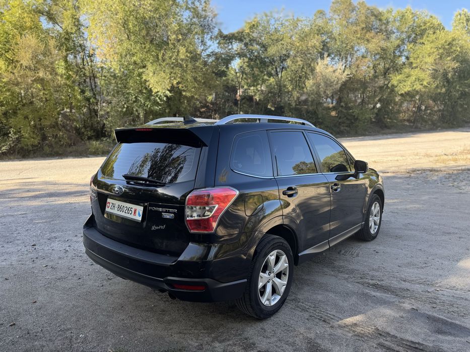 Subaru Forester 2016 рік Дізель Нерозмитнений Автомат