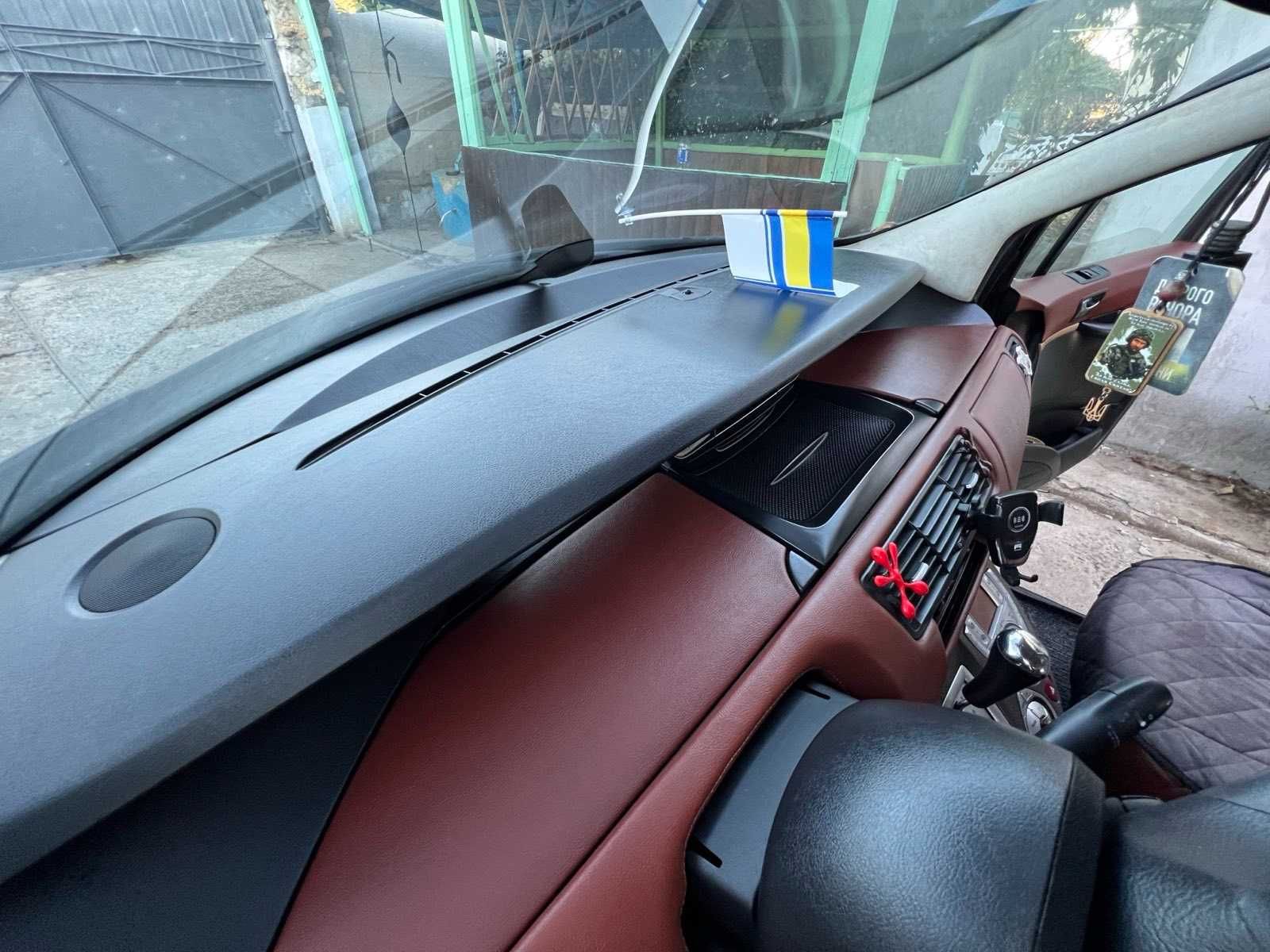 Автомобіль Лянча федра