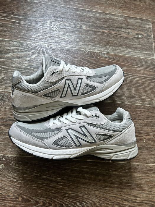 Кросівки New Balance 990v4 сірі
