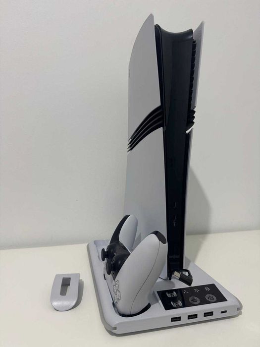 Vendo PS5 PRO como nova!