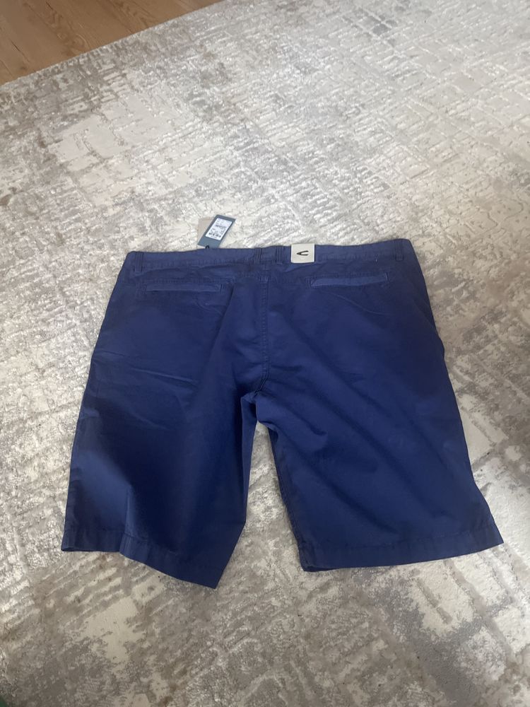 Szorty regular fit
