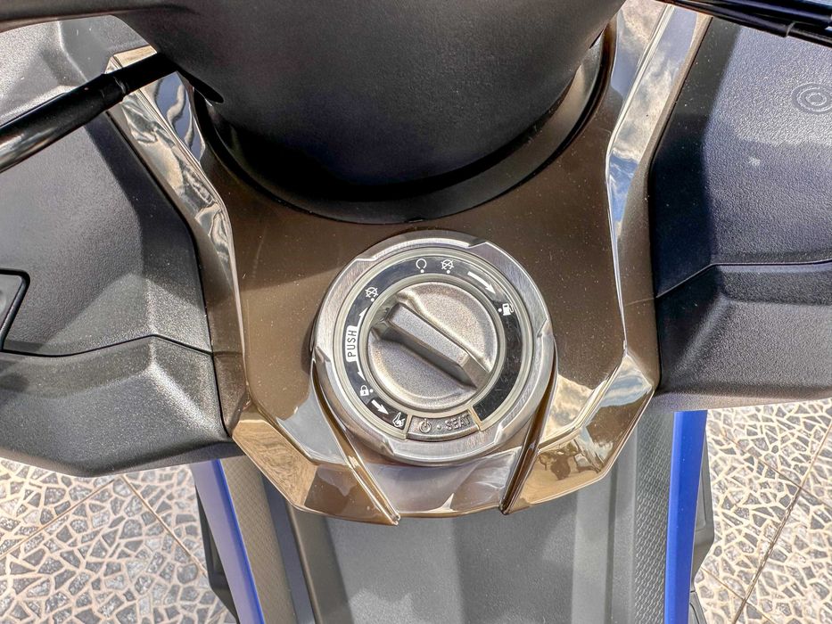 Kymco AK550 c/ 53cvs