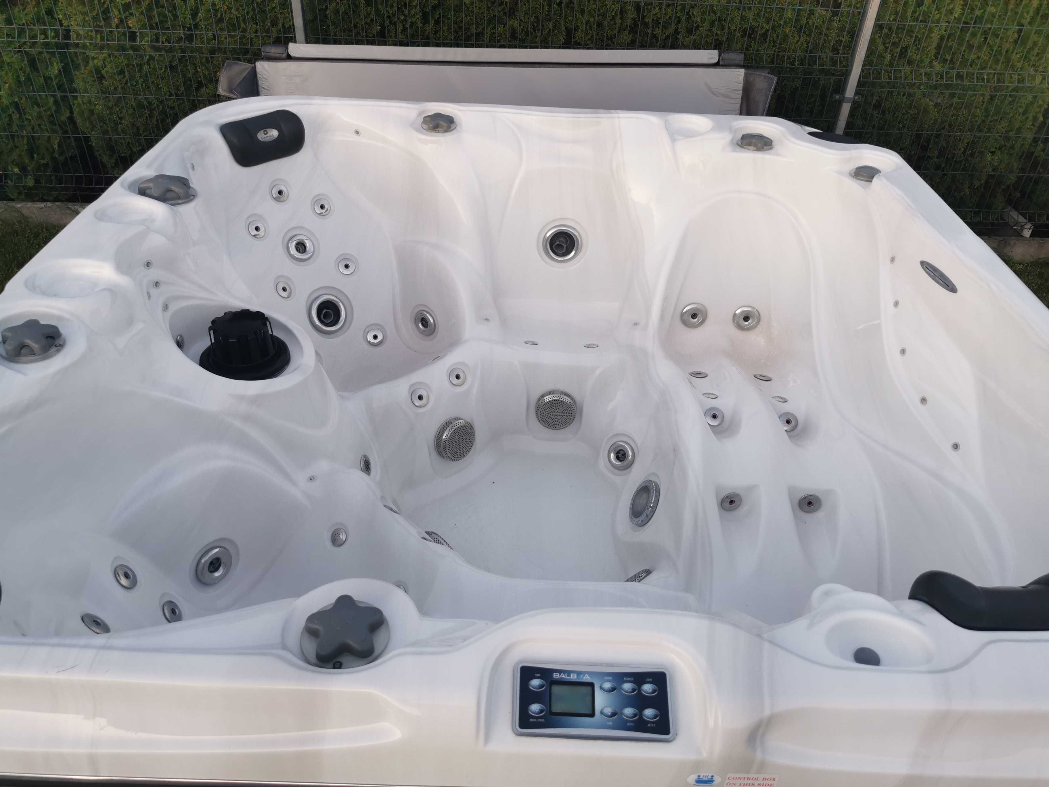 Jacuzzi Elektryczne Balboa Sundance LED Balia Jak Nowe Białe Serwis