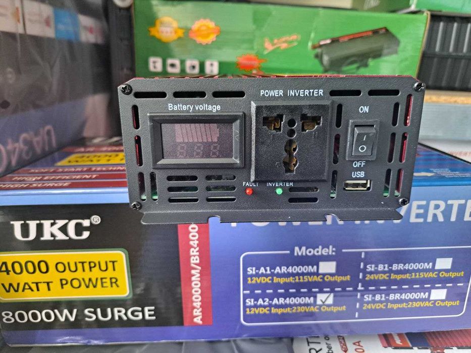 Инвертор 4000W плавный пуск Перетворювач 12V 220V Преобразователь