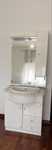 Movel de wc com torneira e espelho