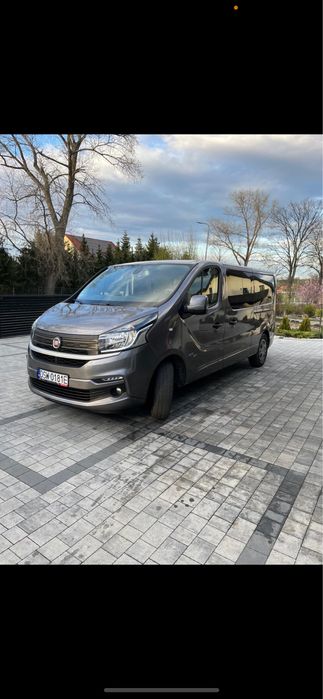 Wypożyczalnia samochodów osobowych, wynajem busa 9 osobowego