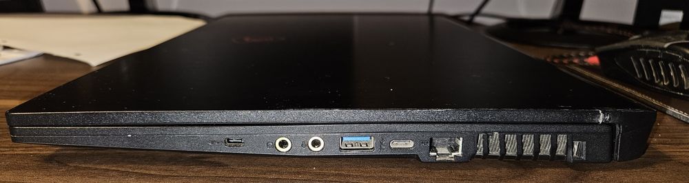 Laptop gamingowy MSI GF75 Thin 8RD używany