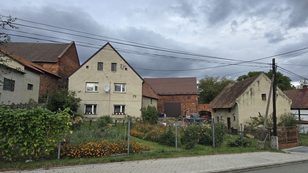Dom, stodoła, budynek gospodarczy, duża działka 32 ary,