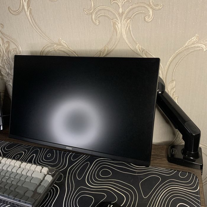 Монитор MSI255f 180hz на гарантии