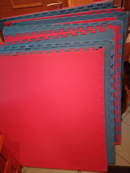 Mata do ćwiczeń z Ceryfikatem Bezpieczeństwa - Puzzle 1x1m gr.2 cm