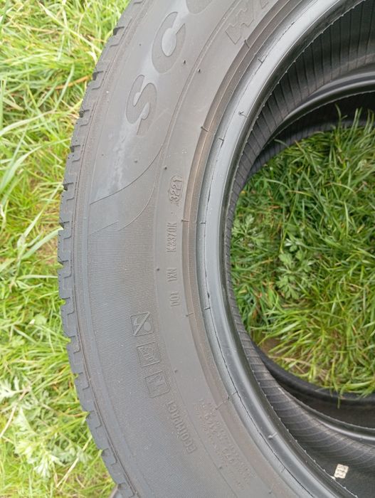 4szt opony zimówki Pirelli Scorpion 235/60/18  107H