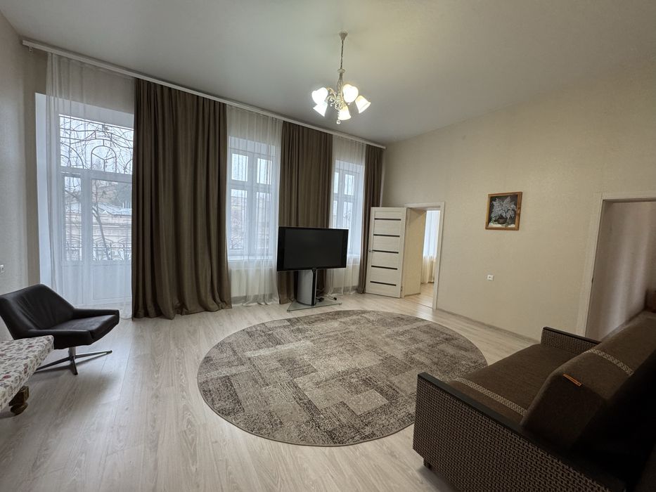 Аренда 3 ком.Базарная,АГВ,СВЕТ ЕСТЬ ВСЕГДА