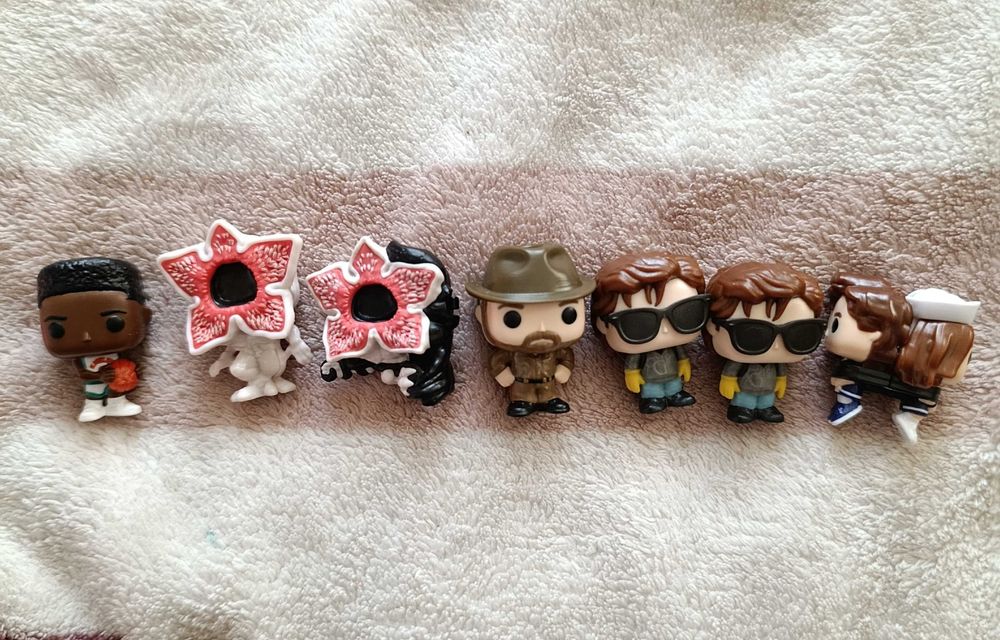 Фігурки Кіндер джой Дива дивні